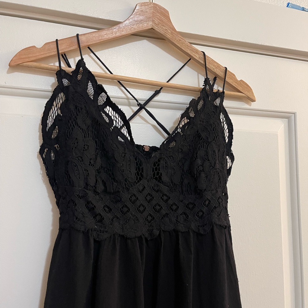 Free People Adella black lace slip dress . - Picture 3 of 7